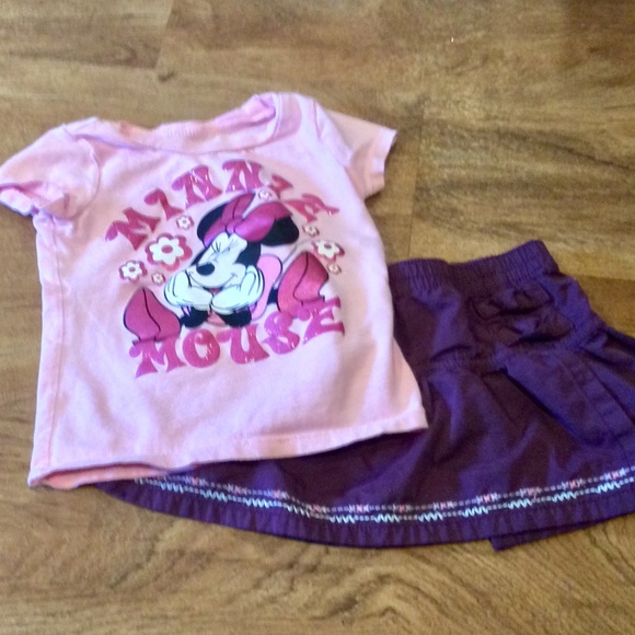 Top and skirt - Picture 1 of 3